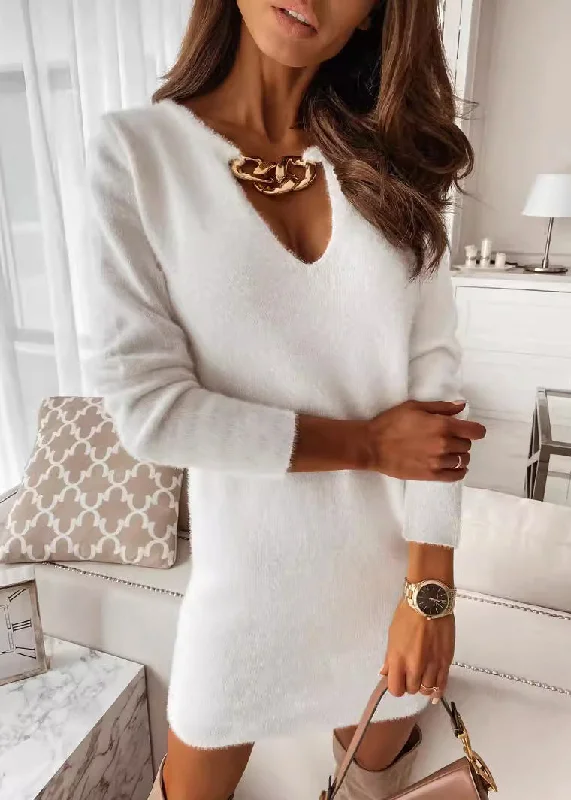 Soft Fashion Fits Women White V Neck Chain Linked Mink Hair Knitted Dress Fall