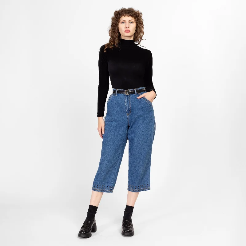 Practical Soft Fit Medium 90s Capri Grommet Jeans