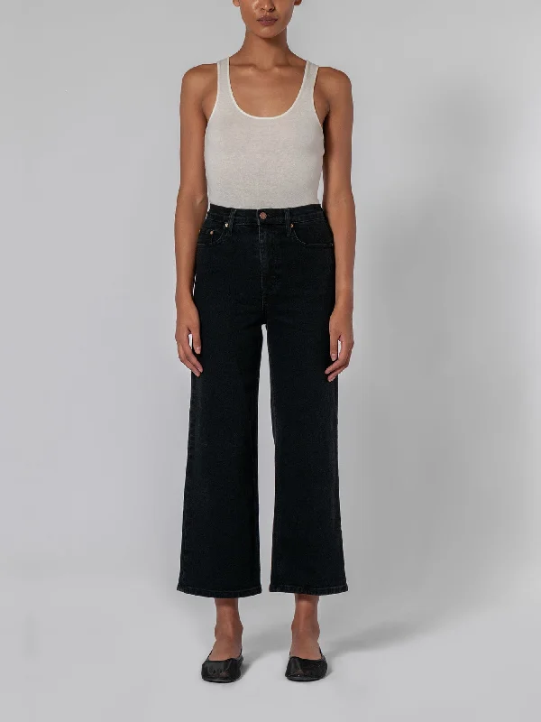 Relaxed Style Fits Milla Jean Astorial Black